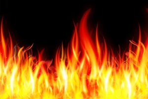 幕張メッセ｢ジャンプ｣イベントで頭に炎放射!SNSで拡散炎上